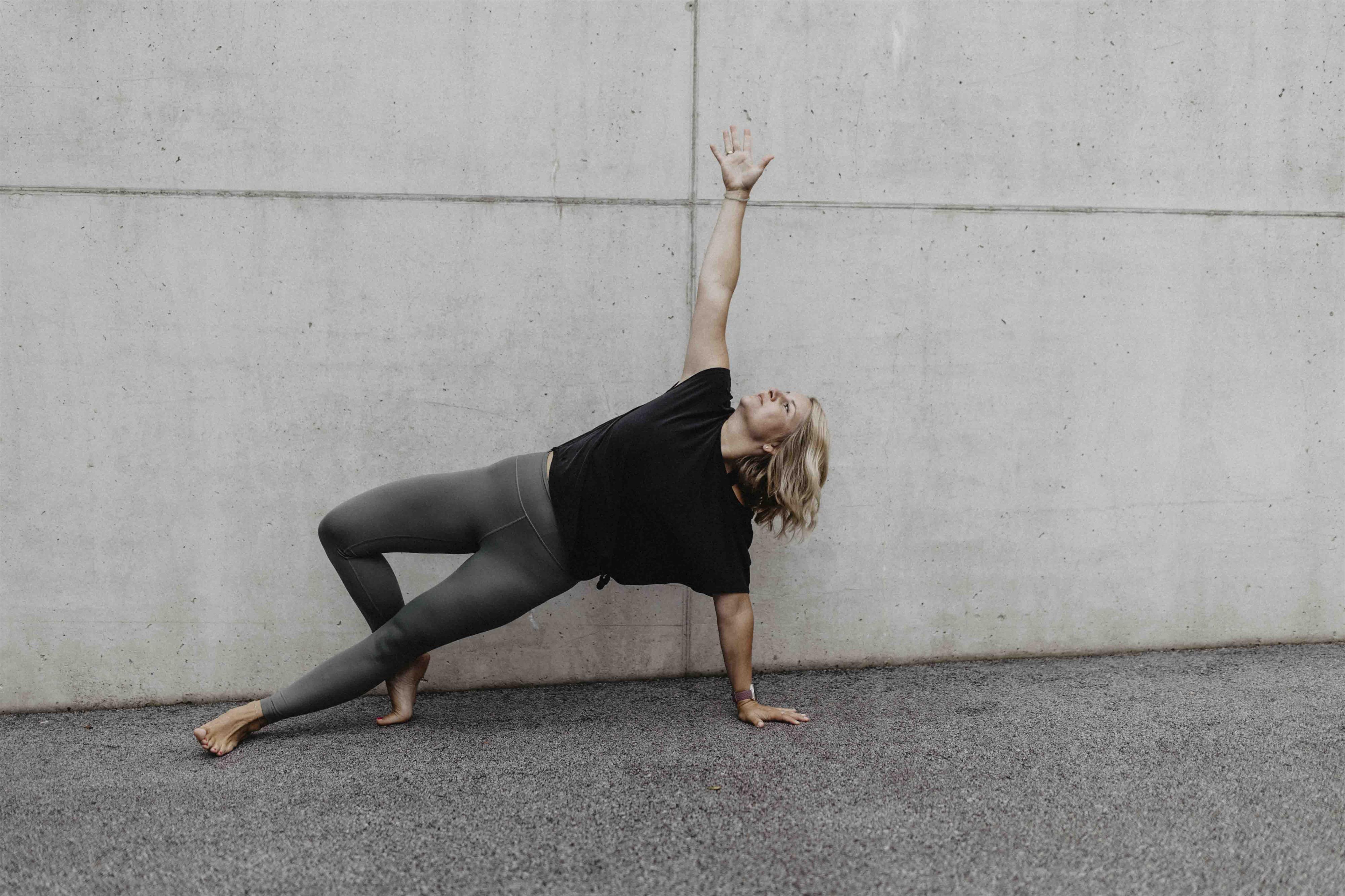Hatha Yoga mit Vitalfrühstück – Sonnengruß Flow