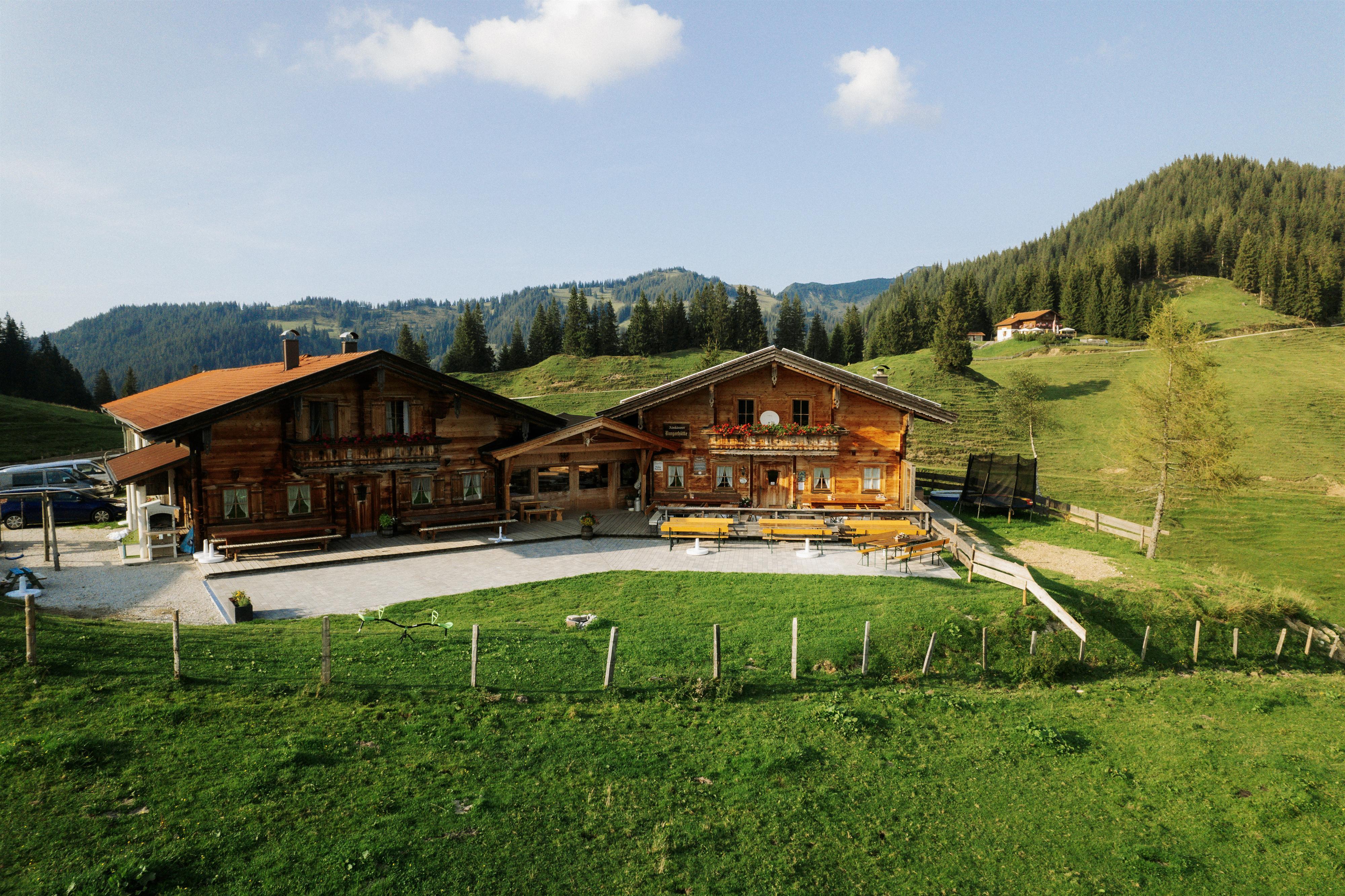 Kreative Sommerwerkstätte – Abenteuer Alm