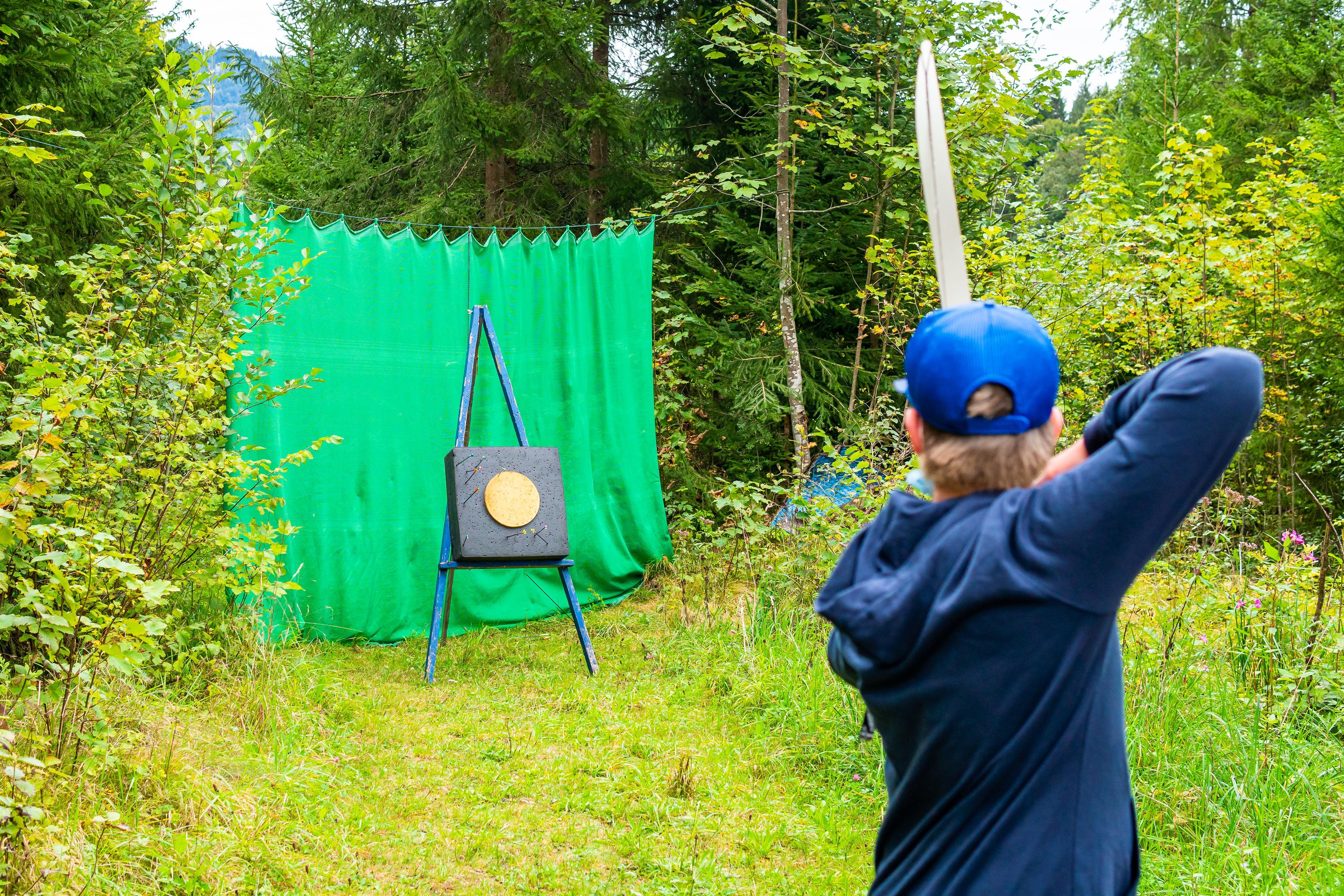 Kreative Sommerwerkstätte – Bogenschießen