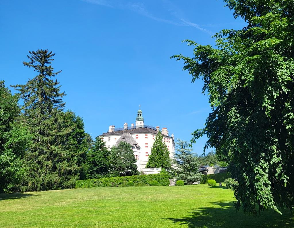 Verborgene Schätze im Schlosspark Ambras