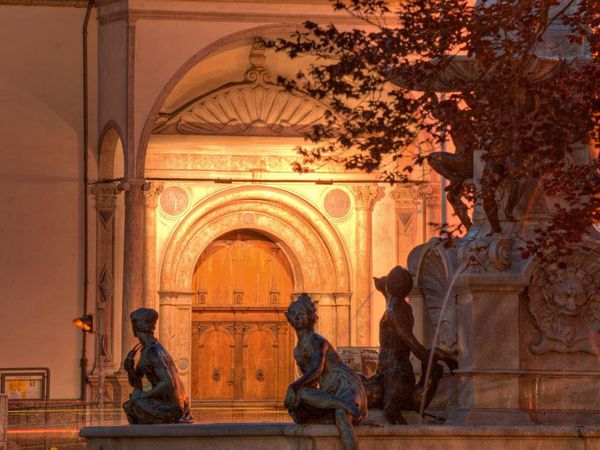 Hofkirche Aussenansicht