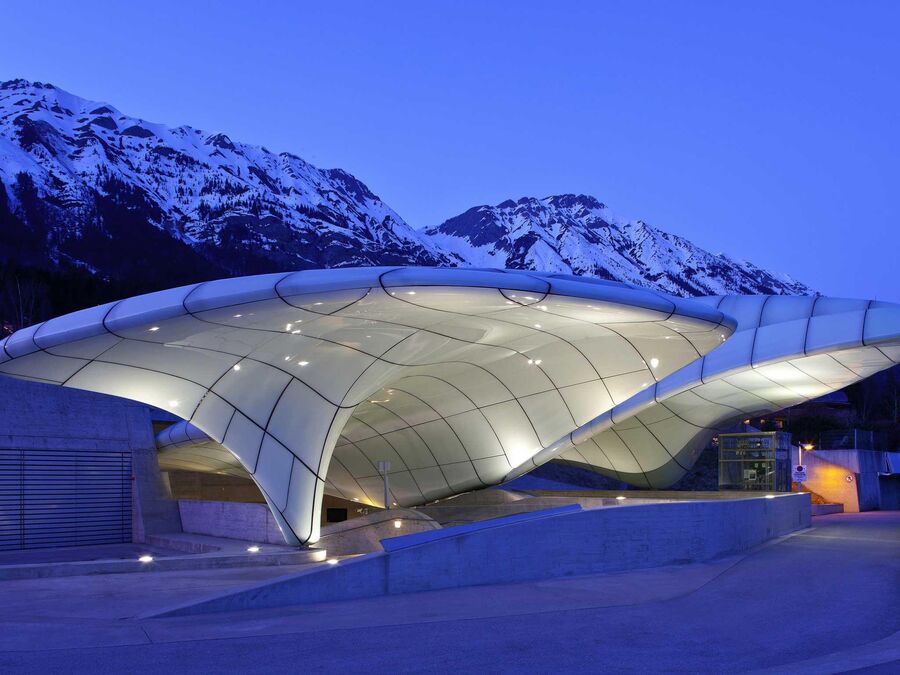 Hungerburg Station Winter