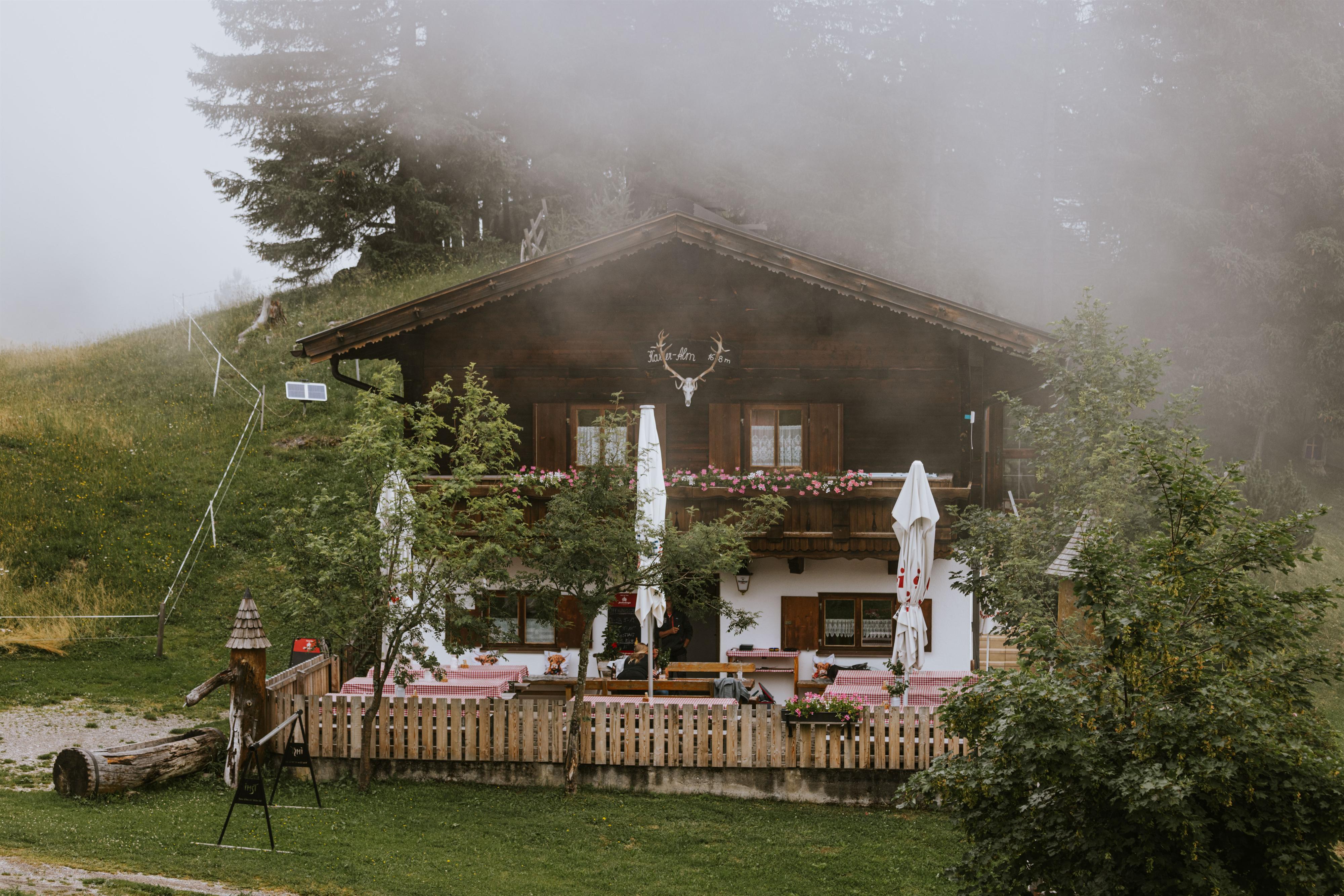 Hüttentaxi zur Karrer Alm