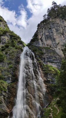 Dalfazer Wasserfall - seine Fallhöhe beträgt ca. 60 Meter