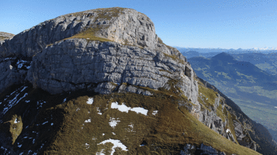 die Haidachstellwand im Frühjahr