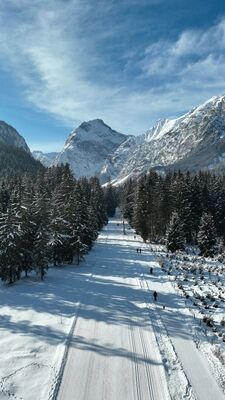 Langlaufloipe und der Winterwanderweg in Richtung Falzthurn und Gramai Alm