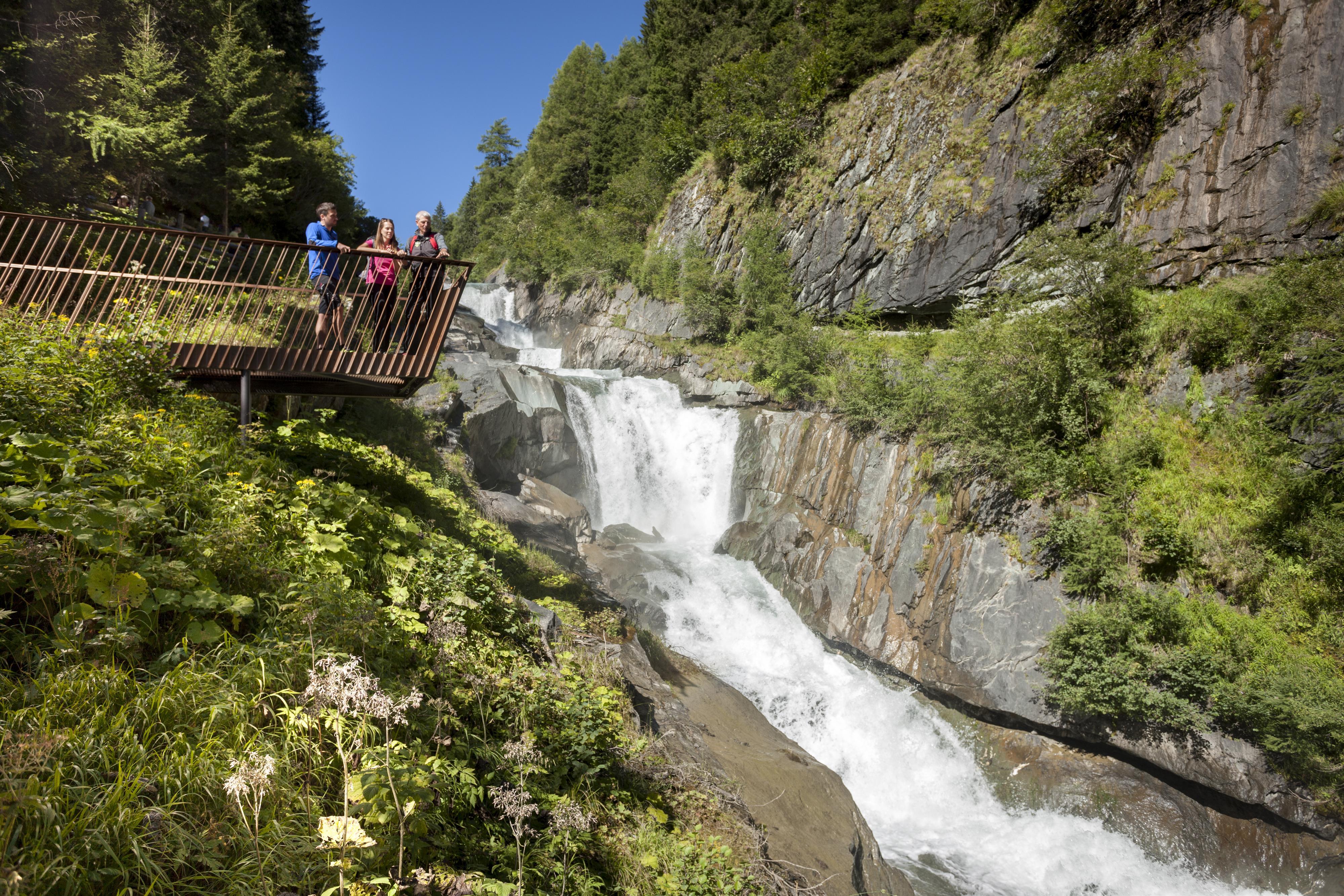 Rangertour: Hand in Hand ins Entdeckerland – Wasserschaupfad Umbalfälle