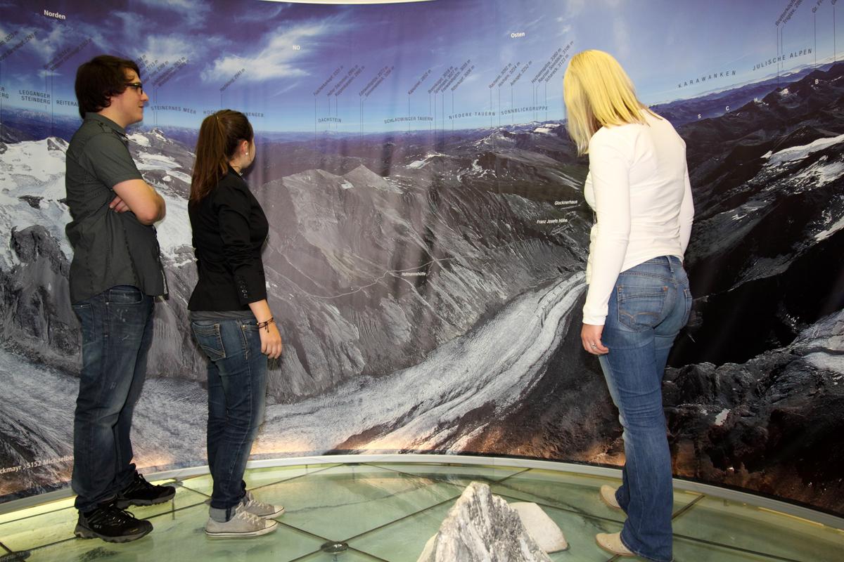 Ausstellung „Im Banne des Großglockners“