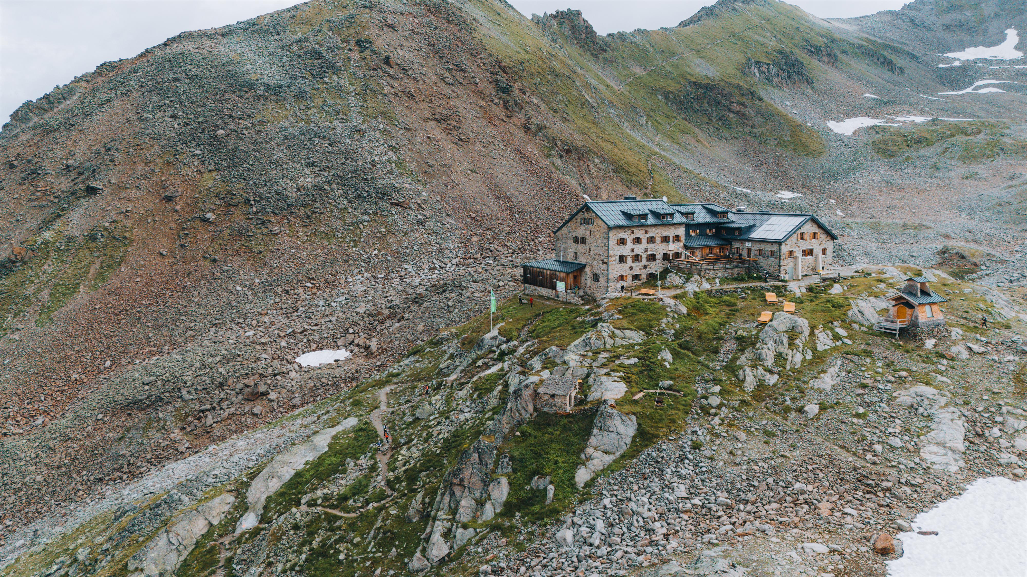 Gletscherwanderung zur Braunschweiger Hütte