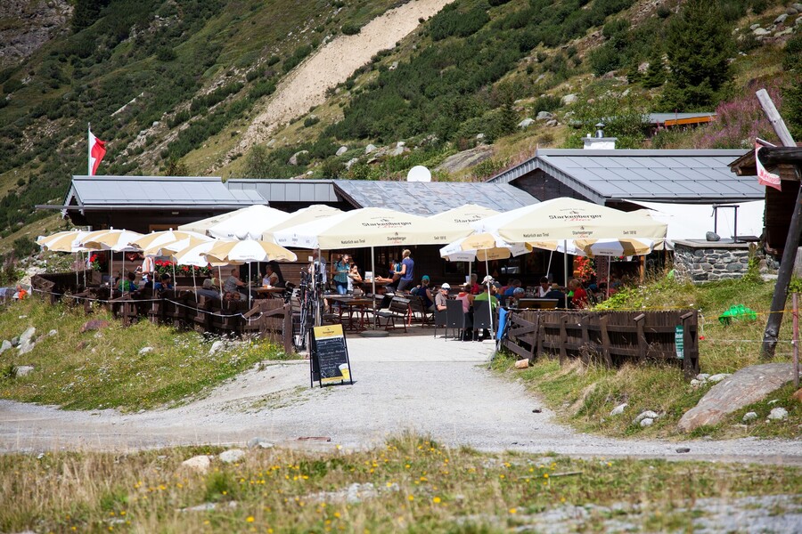 Mittelberg Braunschweiger Hütte 2759 m Pitztaler Jöchl 2995 m Mittelberg