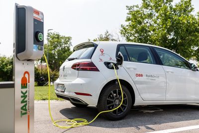 ÖBB - Maria Hollunder - 0060_180606_OEBB_0180