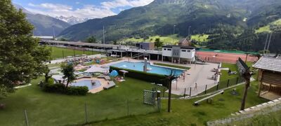 Schwimmbad Fließ 2