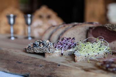 Enjoyment round spring seedlings 3