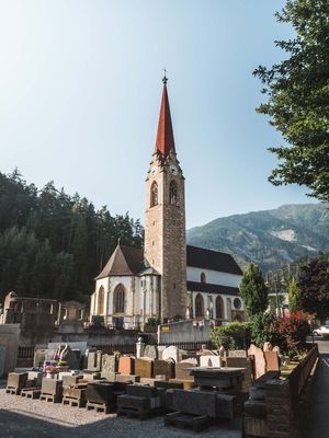 Stadtpfarrkirche Landeck_007_Huber Roman.JPG