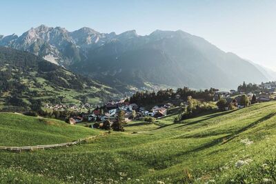 Tobadill_Burgenweg 2