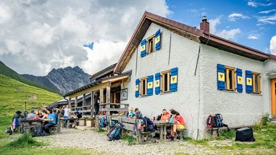 Kaiserjochhaus   Ansbacher Hut  Teilstrecke Lechtaler Höhenweg