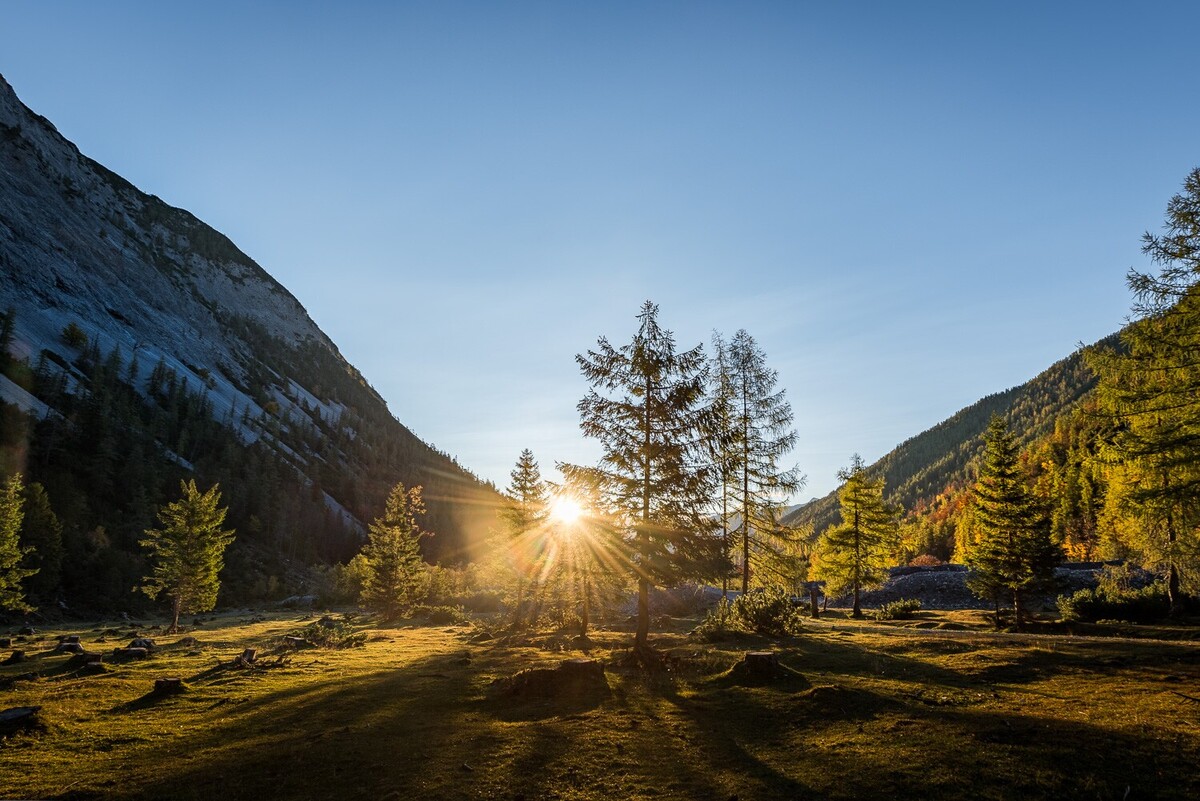 From Bärenrast to Stallental valley