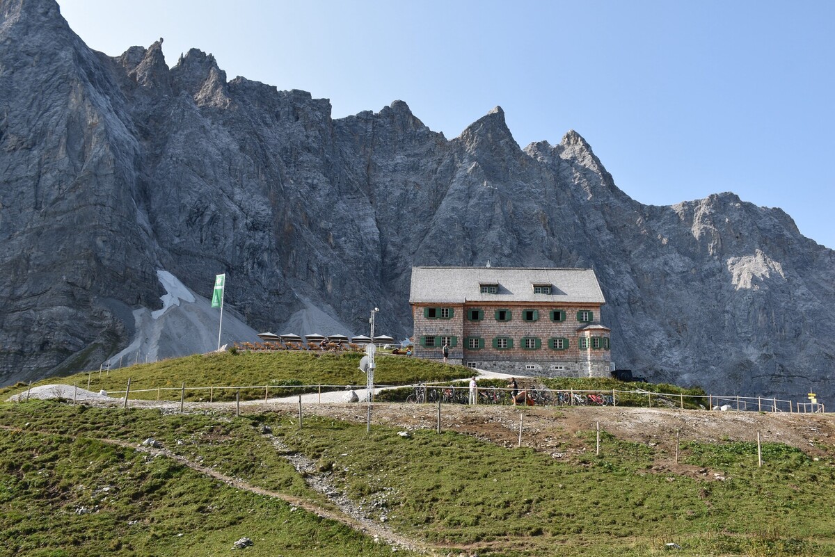 Falkenhütte