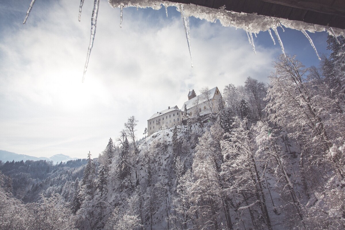 Schneeschuhwanderung nach St. Georgenberg