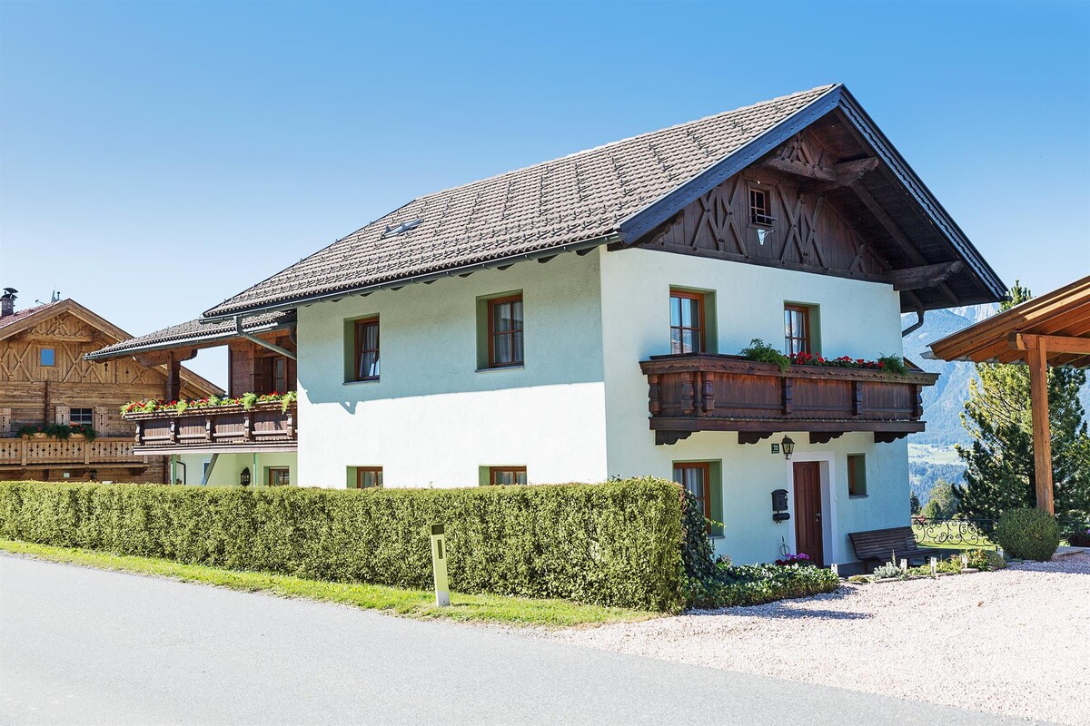 Ferienwohnung Zirbenbaum