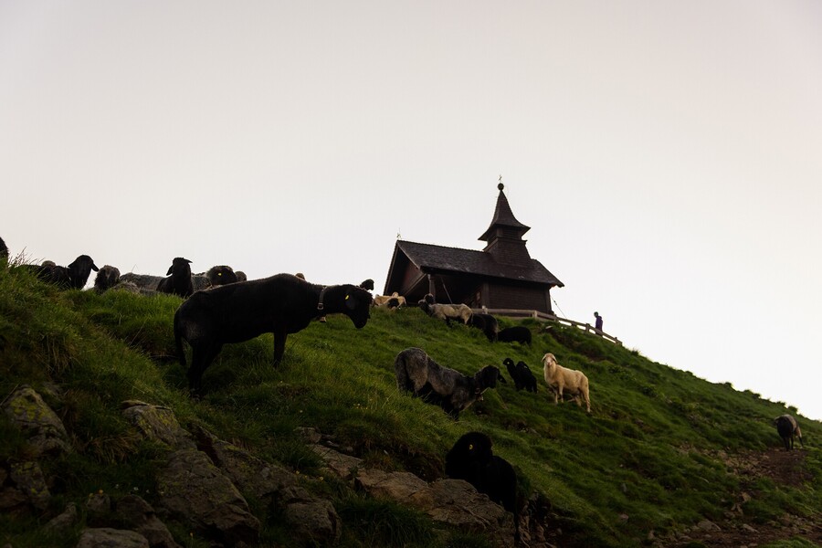 Kellerjoch Summit Chapel 2
