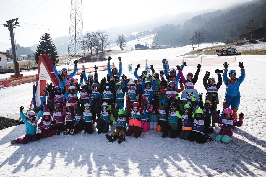 Skikurs am Kolsassberg mit der Skischule Total