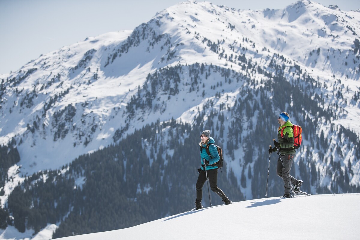 Schneeschuhwandern mit Ausblick