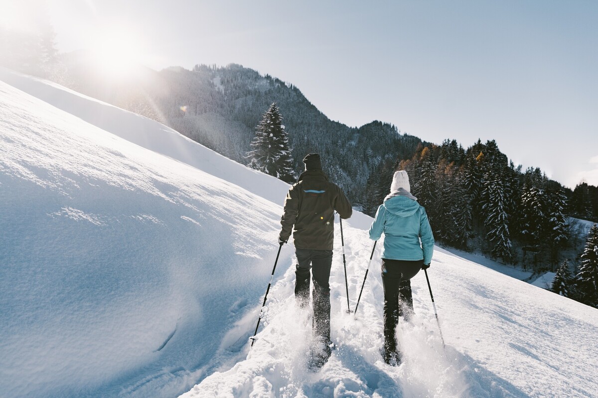 Schneeschuh- &  Rodeltour Nonsalm
