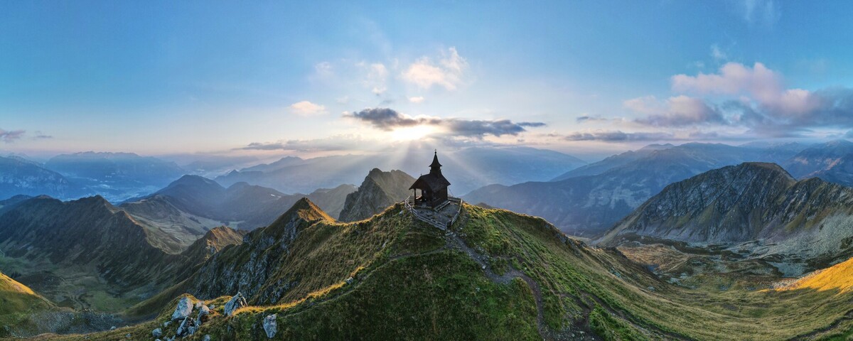 Du refuge Kellerjoch à la chapelle Kellerjoch#
