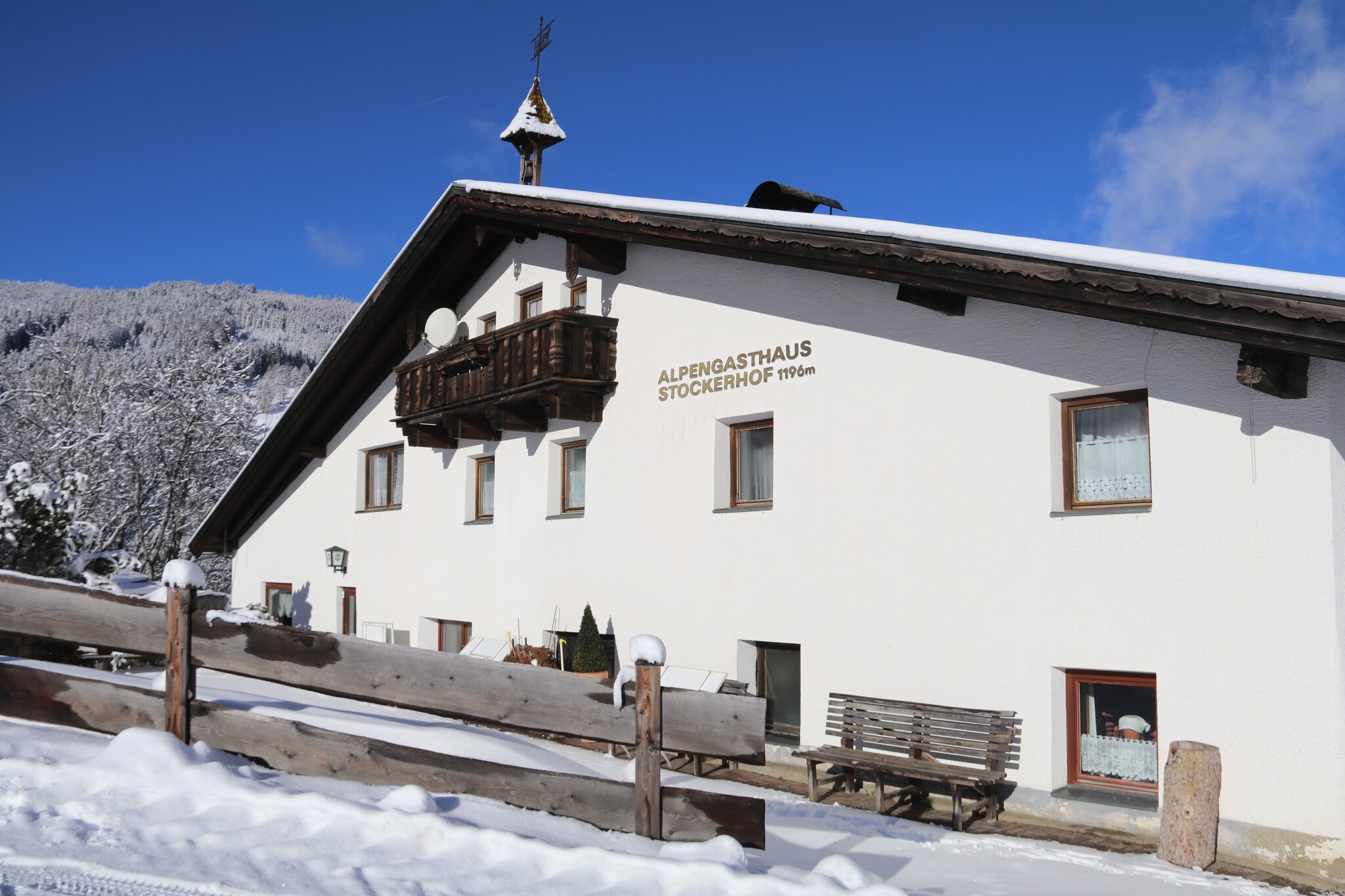 Winterbild Stockerhof.JPG