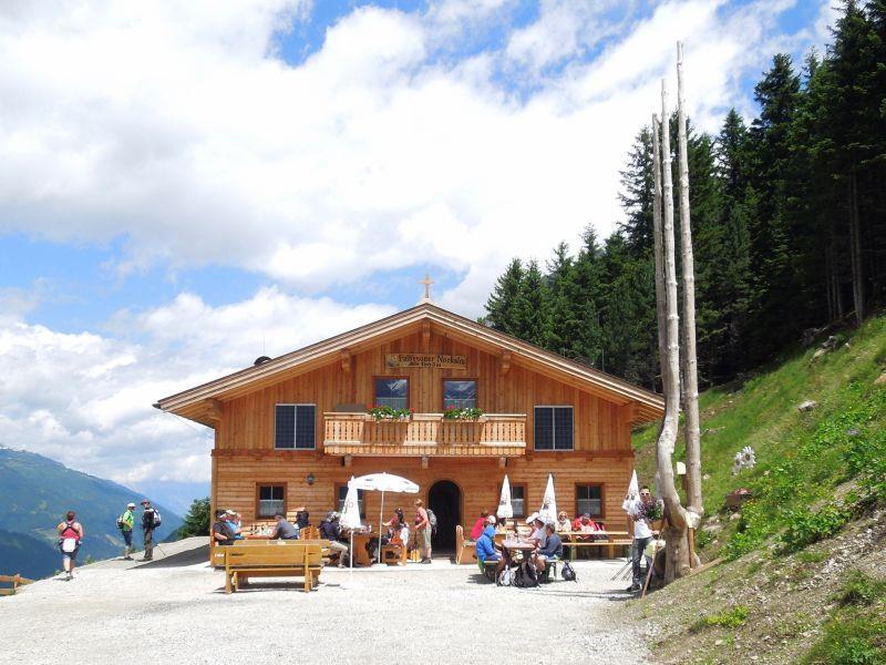 Kostenlos geführte Wanderung zur Bänkenalm & Falbesoner Nockalm