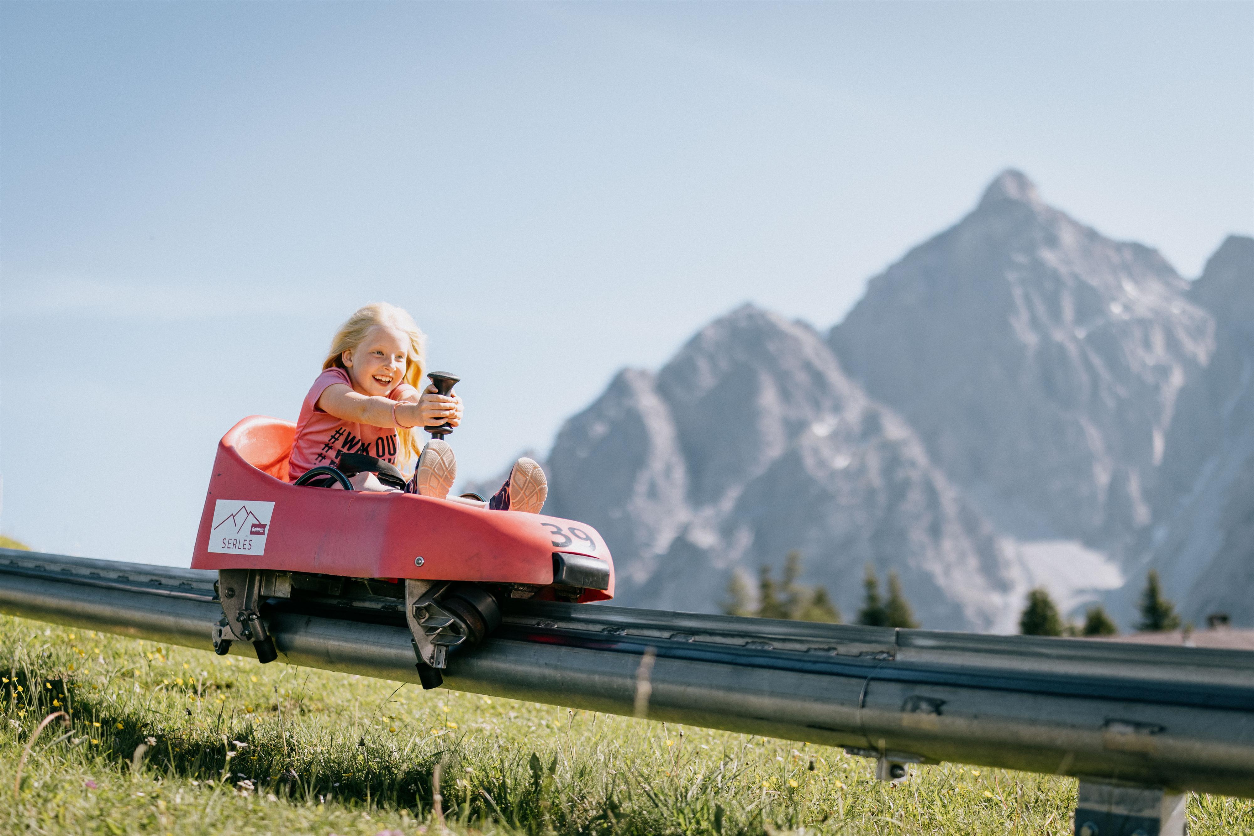 BIG Family Stubai Sommer Club – Programm 10+ | Ab auf den Serlesblitz