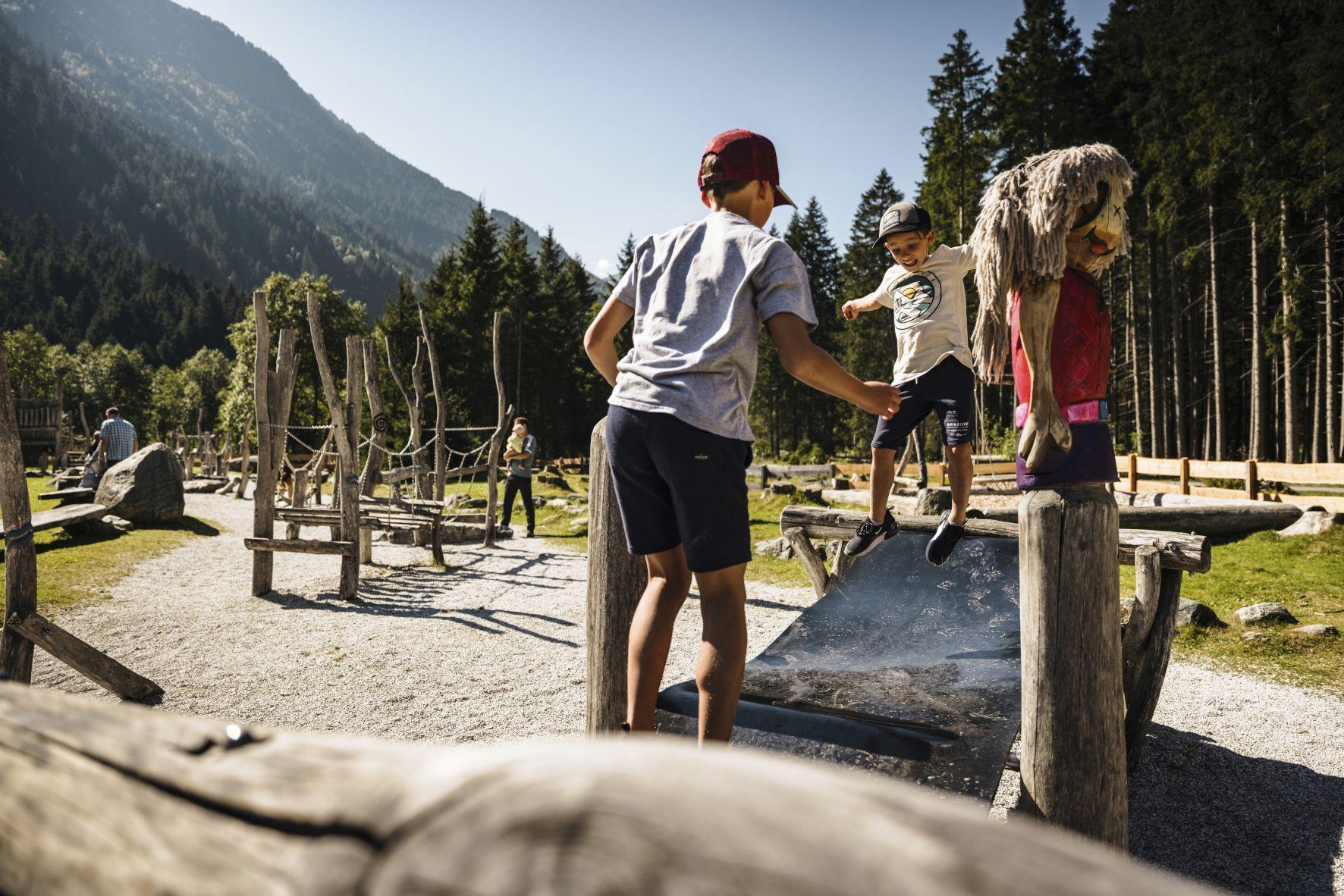 BIG Family Stubai Sommer Club – Programm 4+ | Waldzauber in Klaus Äuele