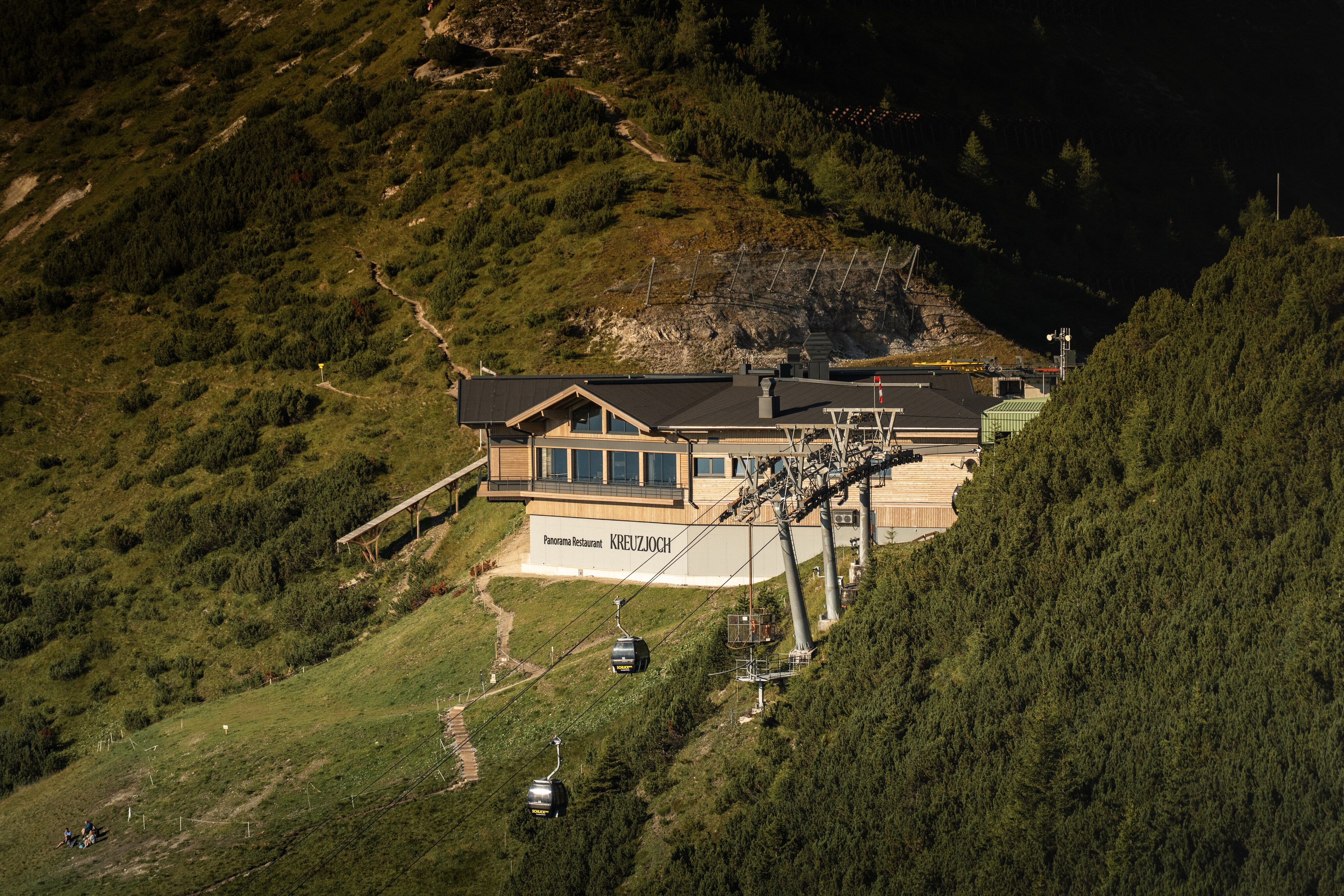 Panorama Restaurant Kreuzjoch Seite_(c)ueberall.jpg