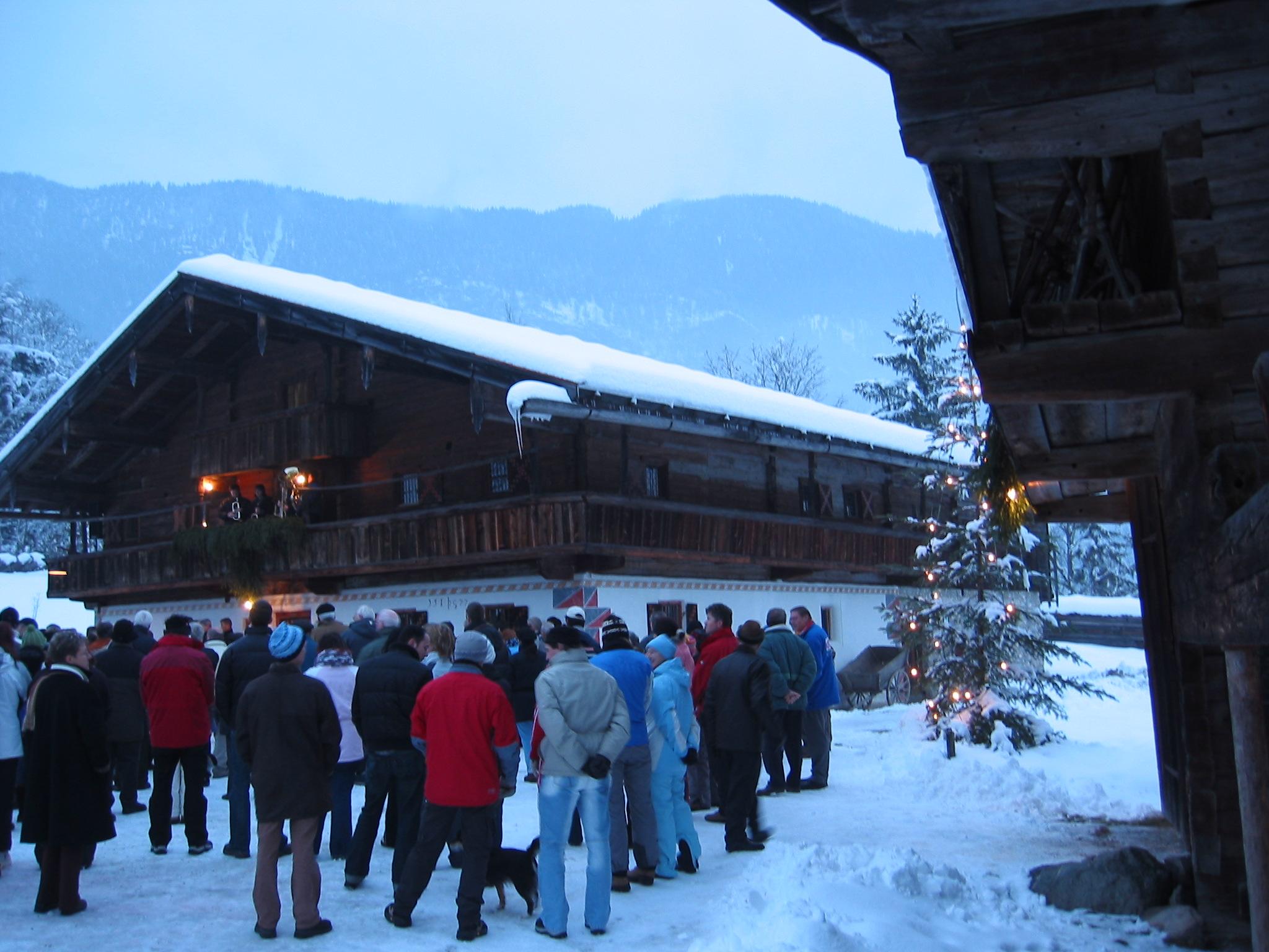 Besinnliche Weihnachtsfeier im Museum Tiroler Bauernhöfe